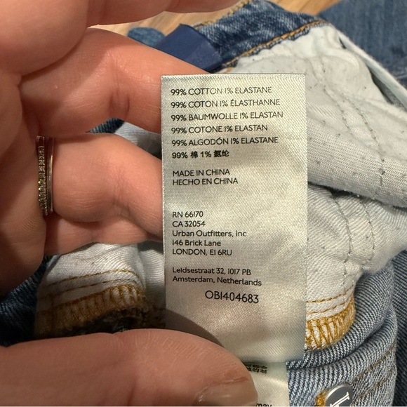 Anthropologie Pilcro High Rise Vintage Straight Jean - Picture 9 of 9